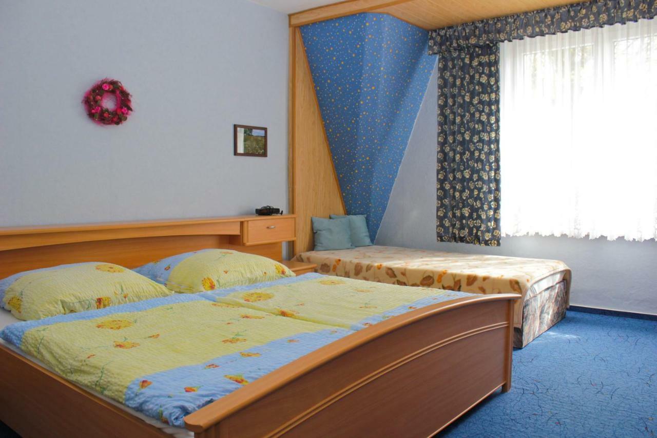 Zum Dorfschullehrer Apartment Lubbenau Bagian luar foto