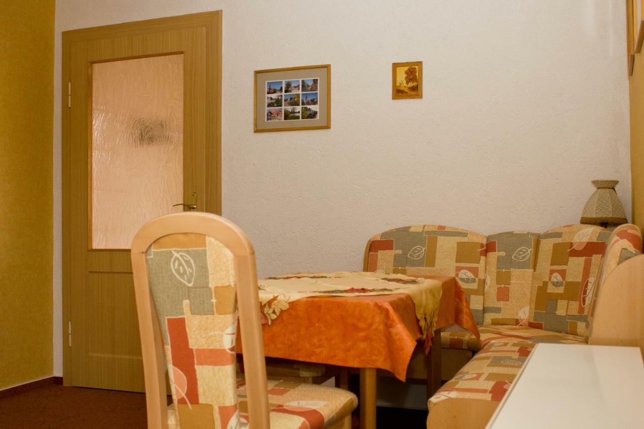 Zum Dorfschullehrer Apartment Lubbenau Bagian luar foto