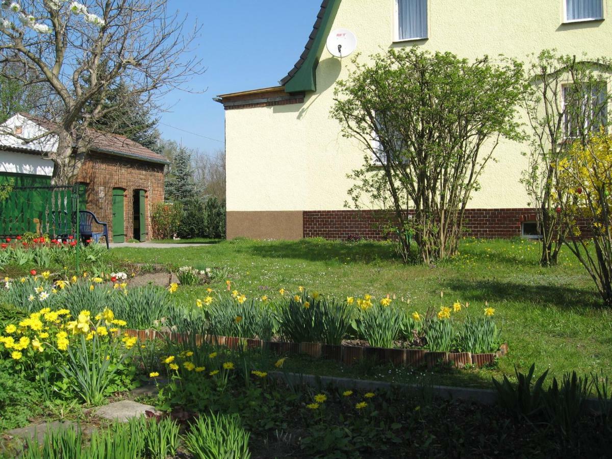 Zum Dorfschullehrer Apartment Lubbenau Bagian luar foto